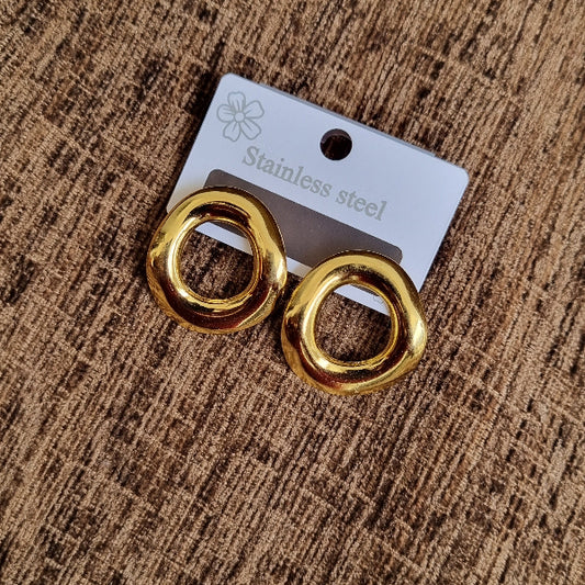 Minimalist Circle Stud Earrings | Everyday Elegance