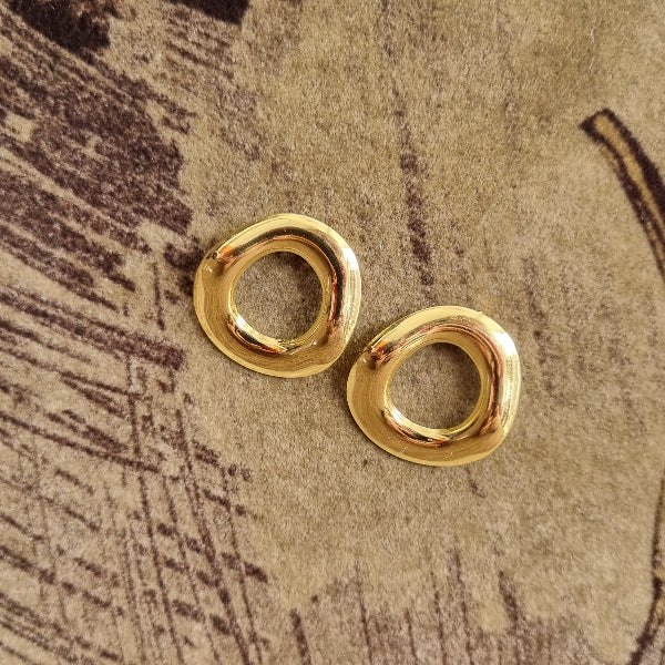 Minimalist Circle Stud Earrings | Everyday Elegance